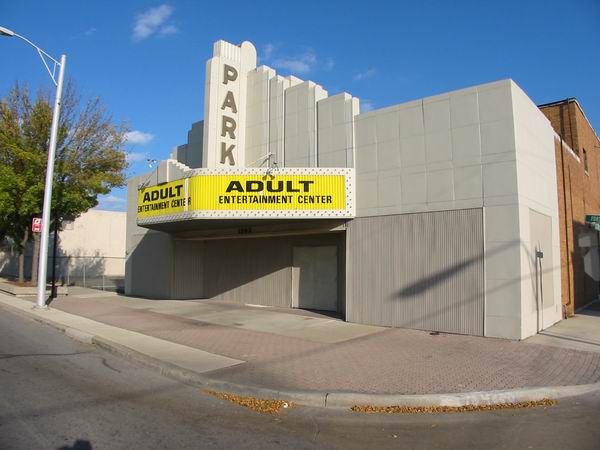Park Theatre - Recent Shot (newer photo)